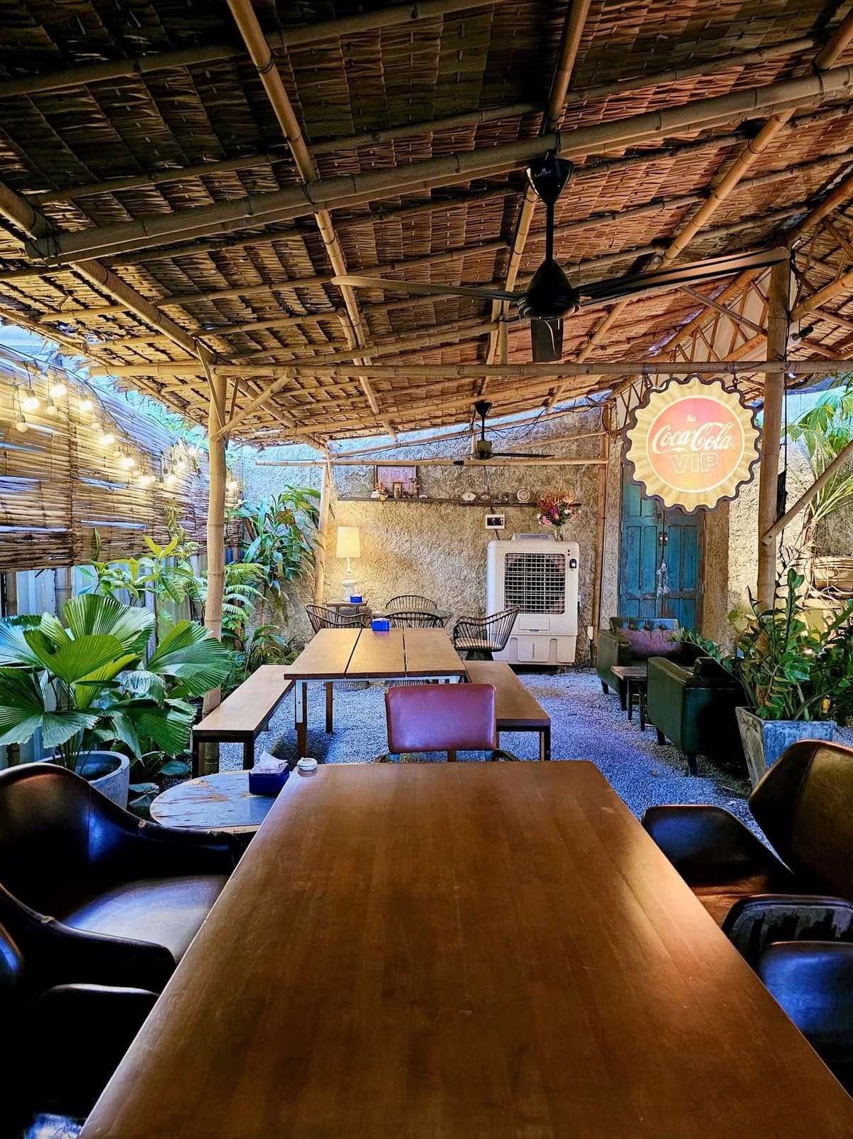 Pim's Kitchen interior — lounge seating